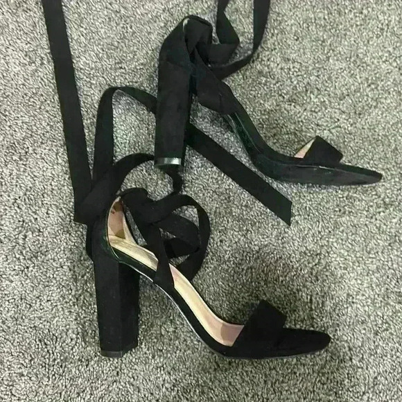 Forever 21 heels - Picture 2 of 6